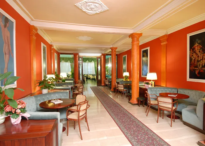Minerva Palace Hotel 4*
