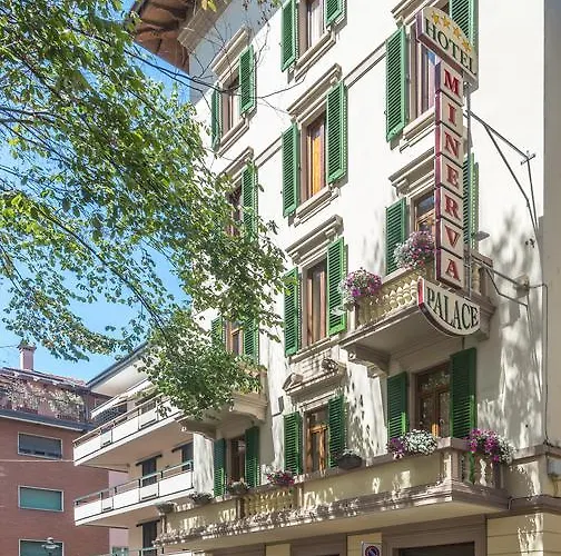 Minerva Palace Hotel 4*