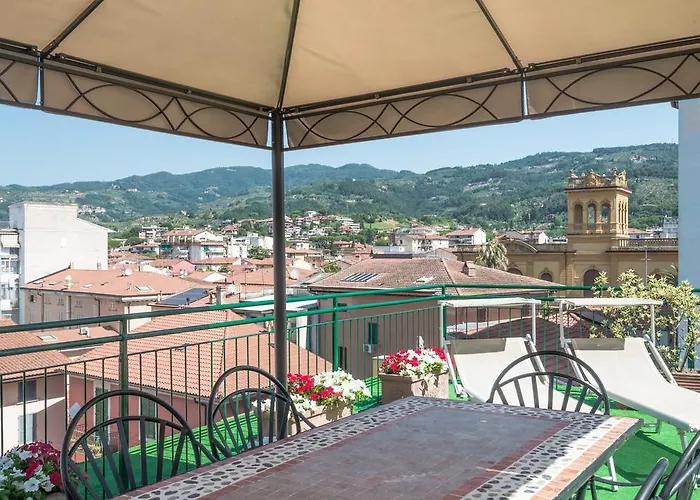 Minerva Palace Hotel 4*
