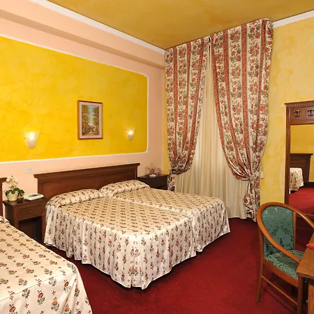 Отель Minerva Palace Монтекатини-Терме