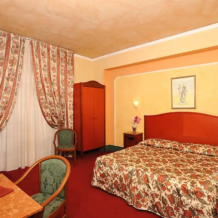 Minerva Palace 4*