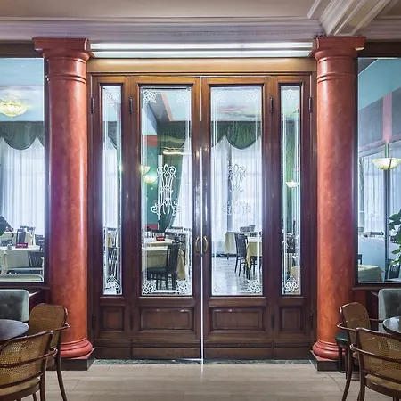 Minerva Palace 몬테카티니테르메