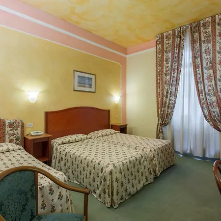 Minerva Palace 호텔 4*